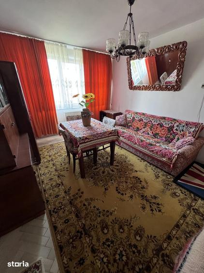 Apartament cu 2 camere semidecomandat în Central