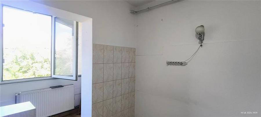 APARTAMENT DECOMANDAT, ZONA SOARELUI, VEDERE LA PADURICE, COMISION 0% - 13