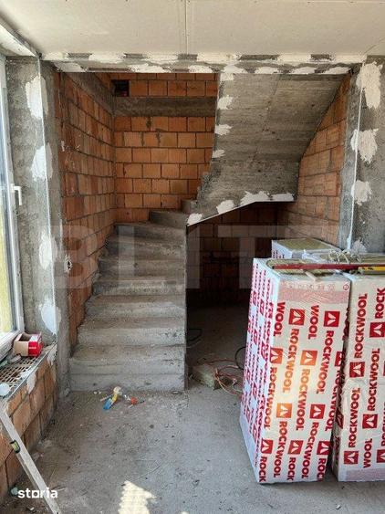 Casă cu 4 camere cu Teren 350 Mp în Unirii