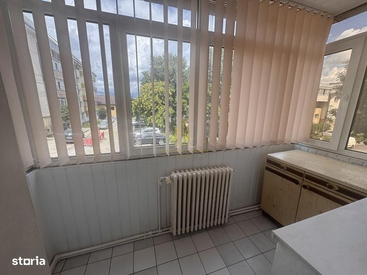 Apartament cu 3 camere decomandat în Obcini