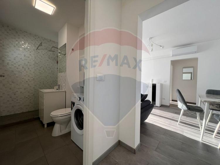 De închiriat apartament cu 2 camere în zona Nufarul - 11