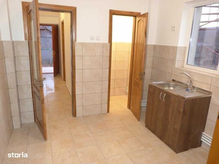 Casă cu 4 camere în Scheiu de Jos