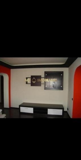 Apartament cu 3 camere semidecomandat, mobilat în Obor