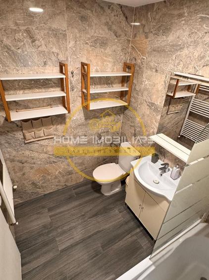 Penthouse cu 4 camere decomandat, mobilat în Copou