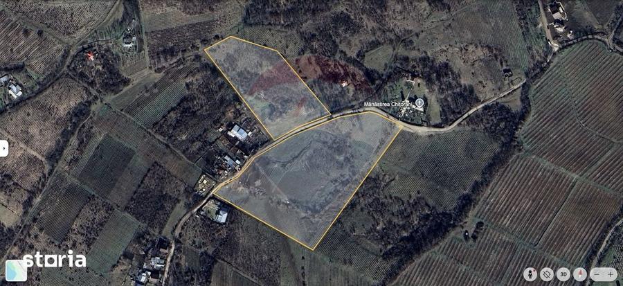 Teren de 33500 mp, în Bucov