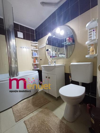 Apartament cu 2 camere, mobilat în E3