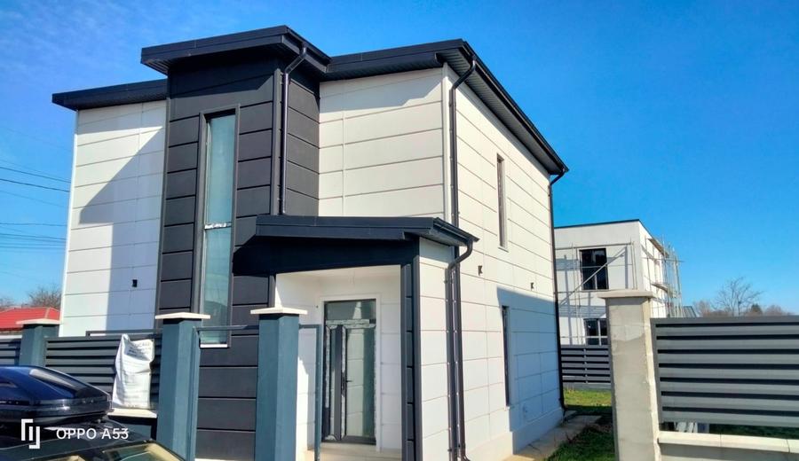 Casă individuală cu 5 camere cu Teren 340 Mp în Poiana