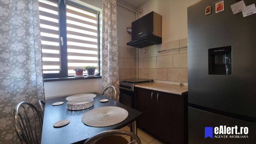 Apartament cu 2 camere în Alexandriei