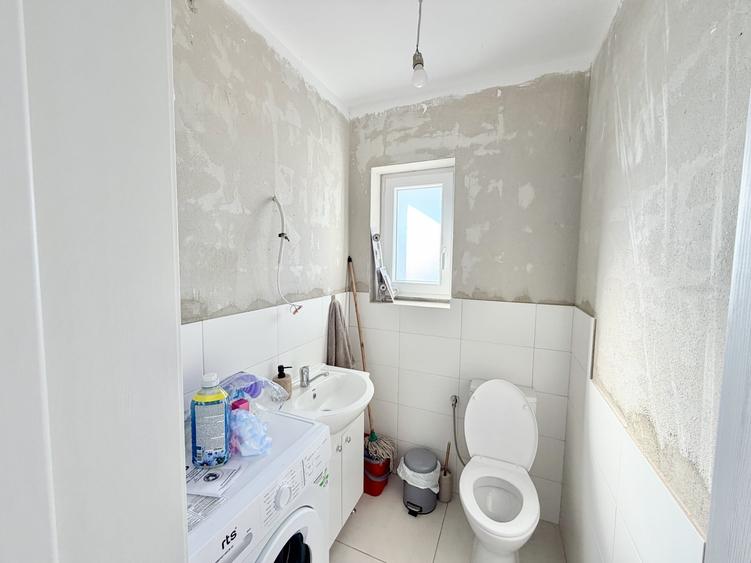 Duplex cu 3 camere cu Teren 300 Mp în Moșnița Veche