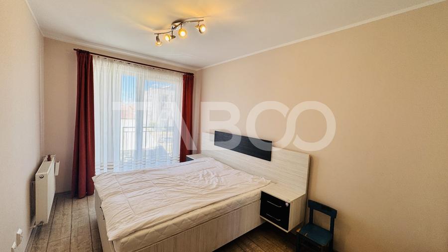 Apartament cu 3 camere semidecomandat, mobilat în Lupeni