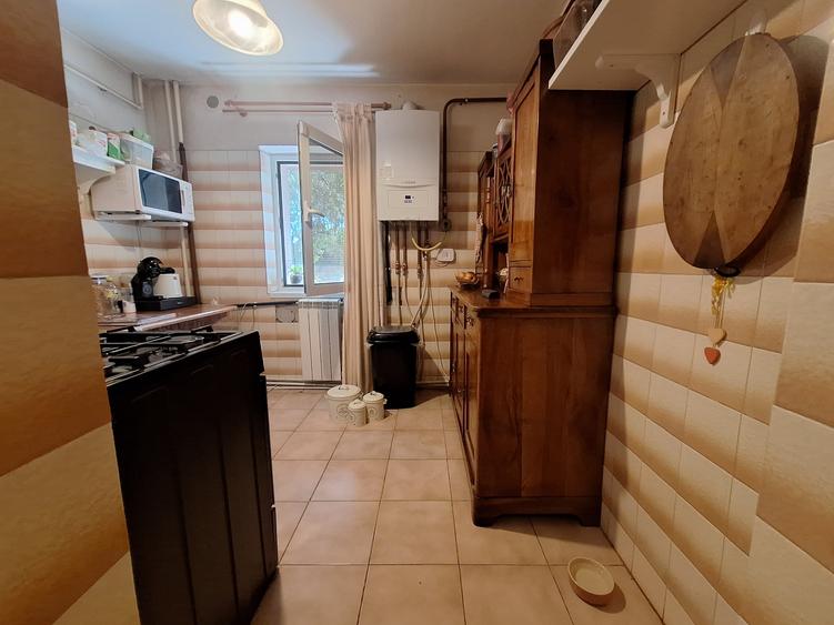 Apartament cu 2 camere decomandat, mobilat în Olimpia-Stadion
