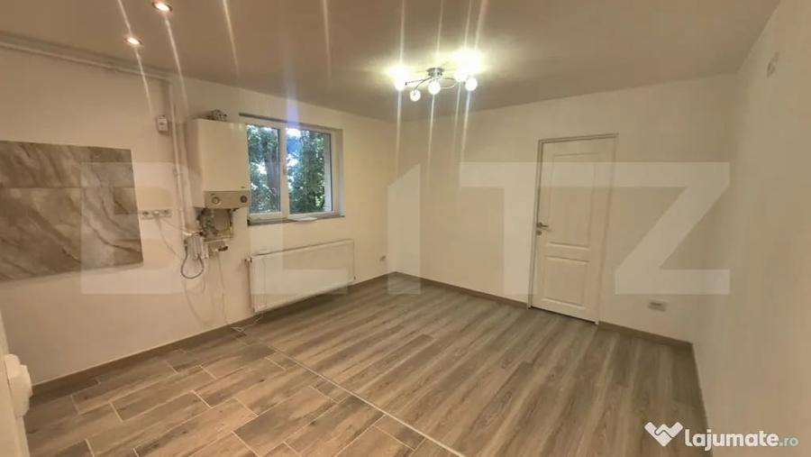 Apartament cu 2 camere de vanzare, 30.57 mp, Micro 14 - 7