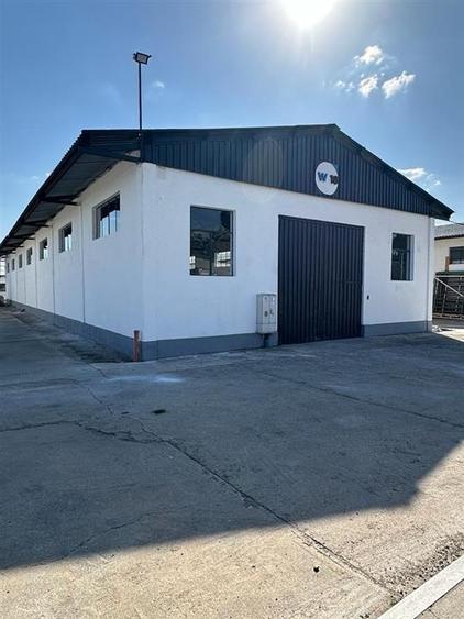 Spațiu industrial, de 1,200 mp, în Nufărul