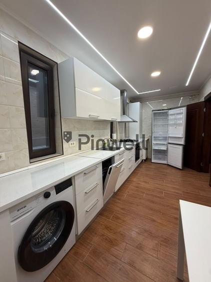Apartament cu 3 camere decomandat, mobilat în Nord