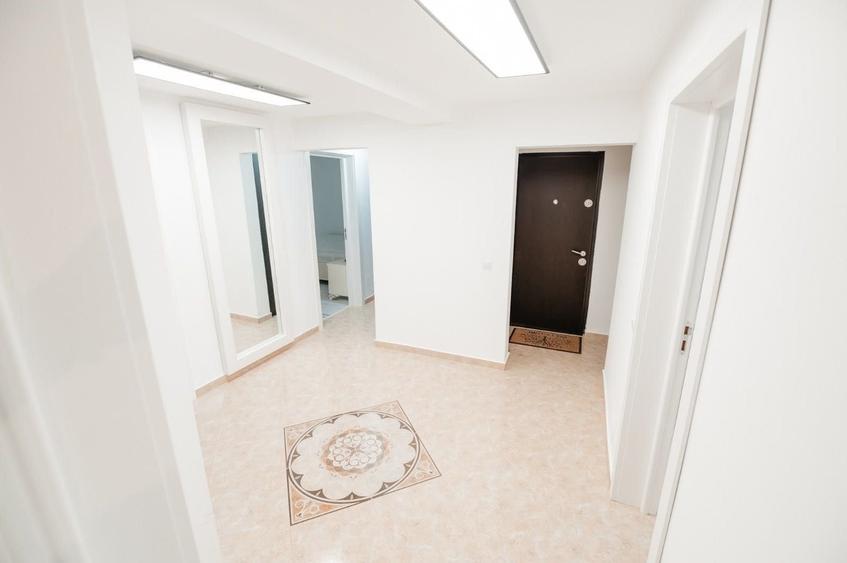 Apartament cu 3 camere decomandat în Lunca Cetățuii