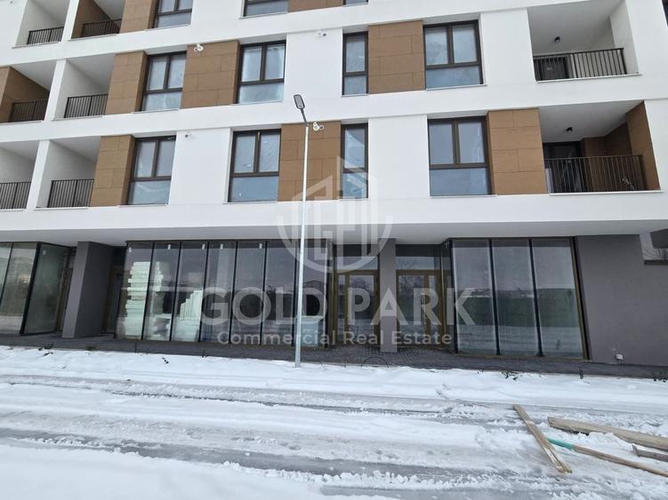 Spațiu comercial, de 150 mp, în Florești