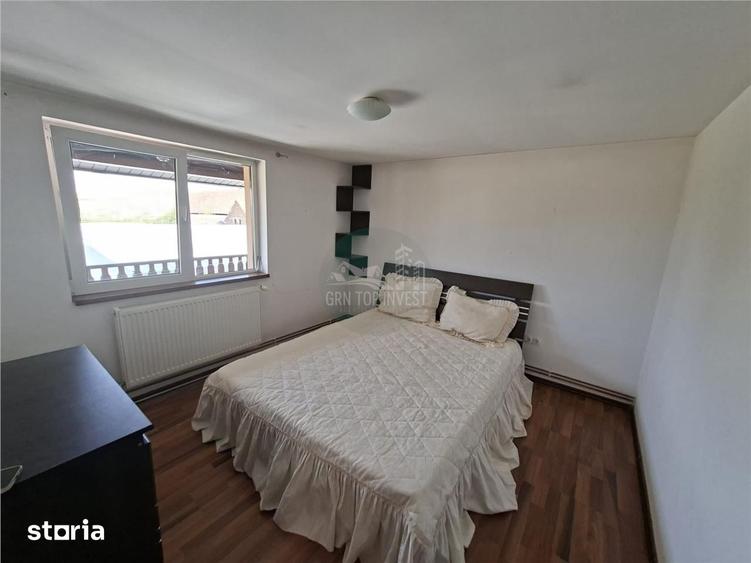 Casă cu 5 camere cu Teren 250 Mp în Gușterița