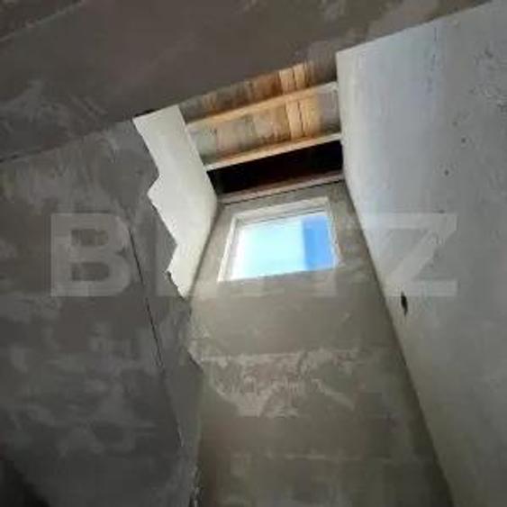 Casă cu 4 camere cu Teren 400 Mp în Chinteni