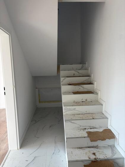 Duplex cu 5 camere cu Canalizare în Jilava