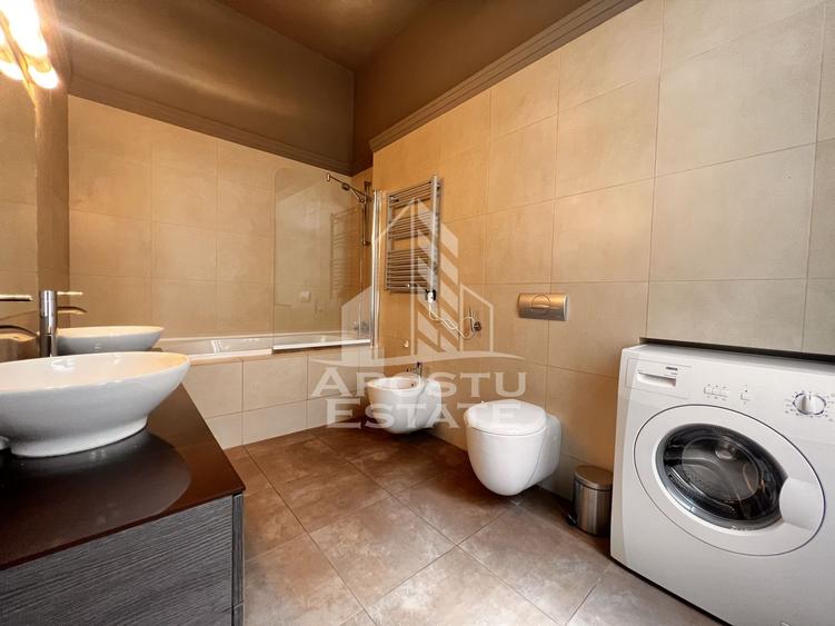 Apartament cu 3 camere pe 2 nivele, etajul 2, Piata Unirii - 10