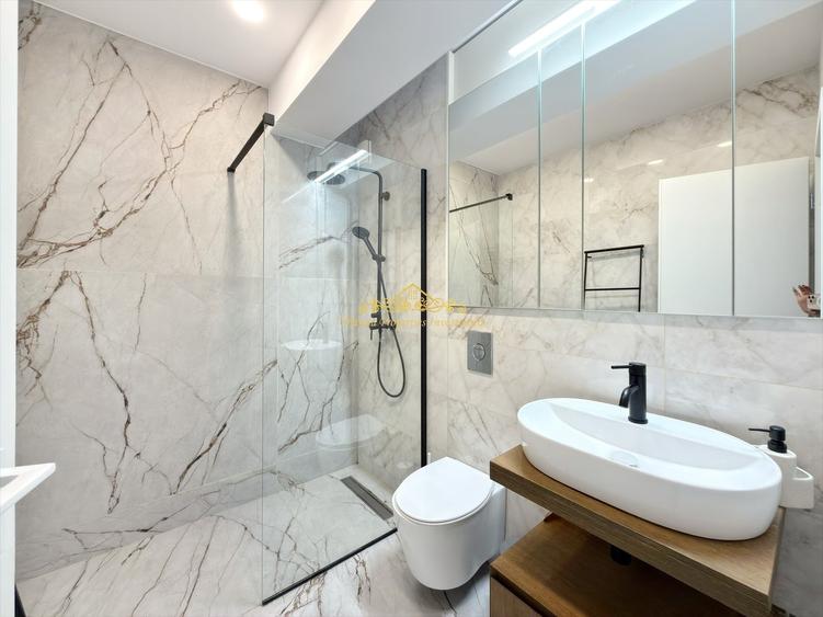 Apartament cu 3 camere decomandat în Băneasa
