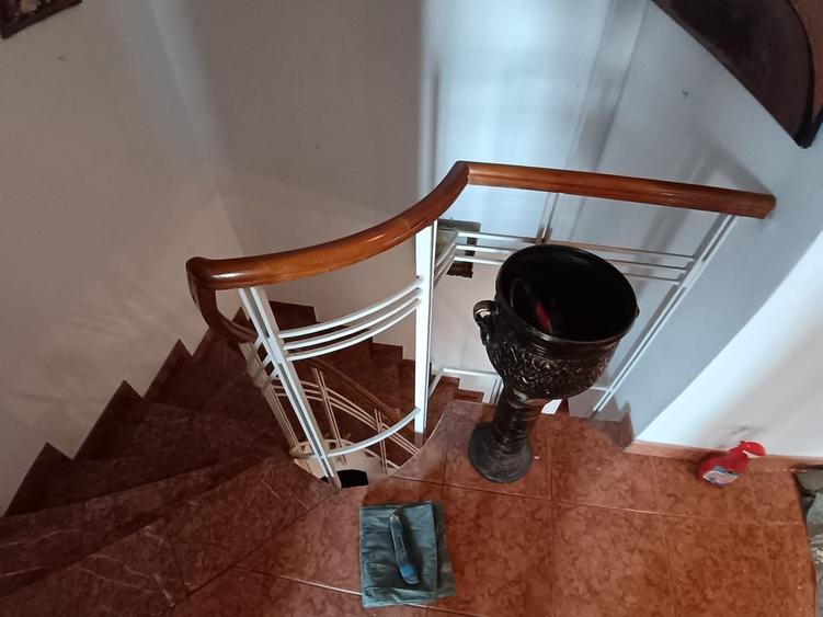 Apartament cu 4 camere în Splaiul Unirii