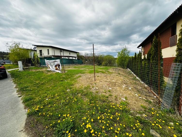 Teren Construcții intravilan de 816 mp, în Făget