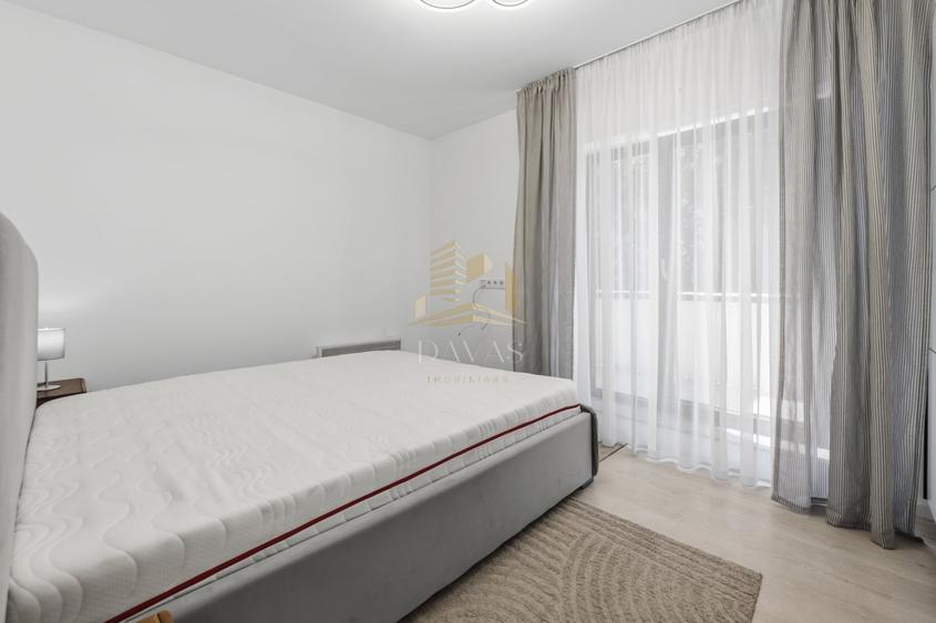 Apartament cu 3 camere semidecomandat, mobilat în Mărăști