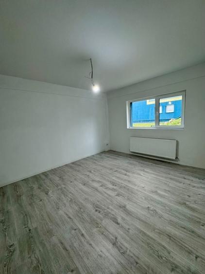Apartament cu 2 camere decomandat în Baza 3