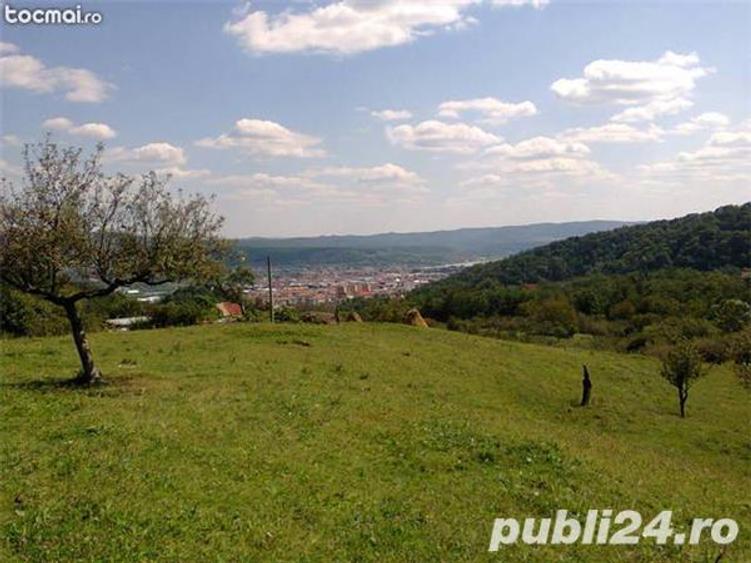 Teren de 4295 mp, în Cetățuia