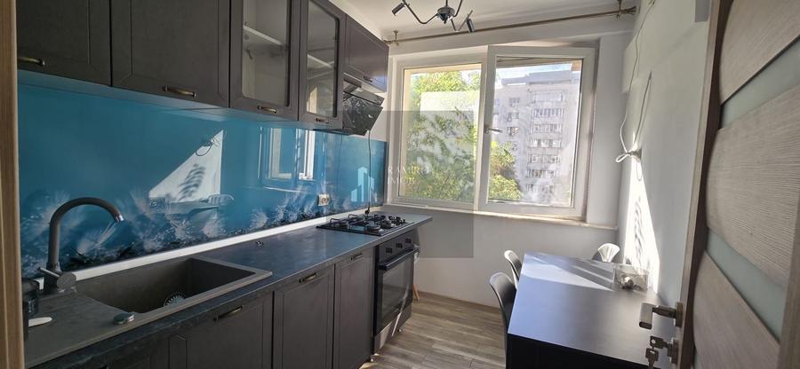 Apartament cu 2 camere decomandat, mobilat în Mihai Bravu
