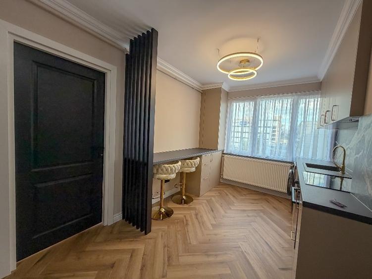 Apartament cu 2 camere decomandat, mobilat în Ultracentral