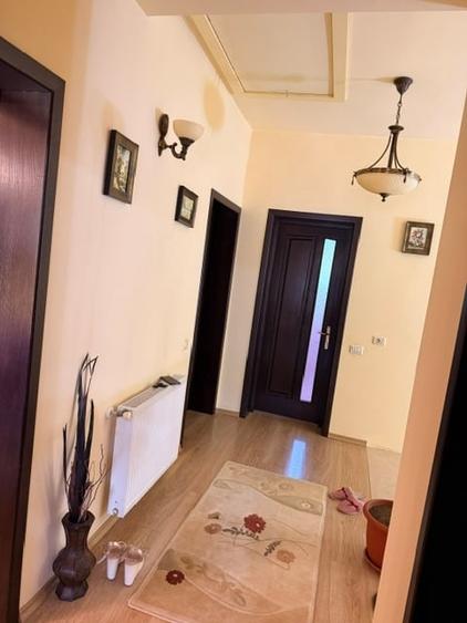 Casă individuală cu 4 camere cu Canalizare în Exterior Nord