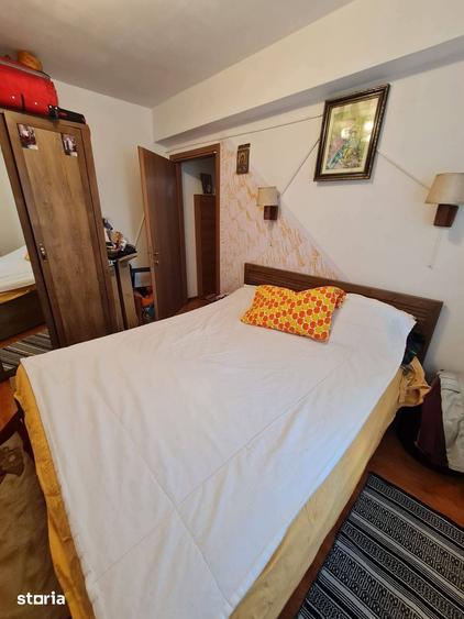 Apartament cu 3 camere decomandat în Terezian