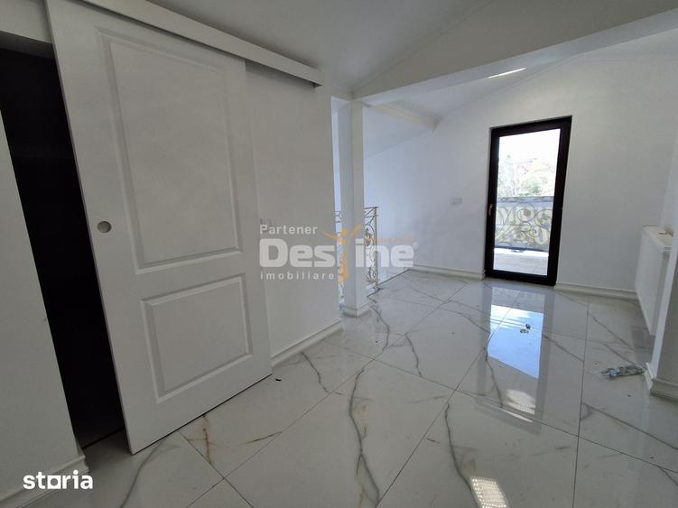 Casă cu 6 camere cu Teren 500 Mp în Miroslava
