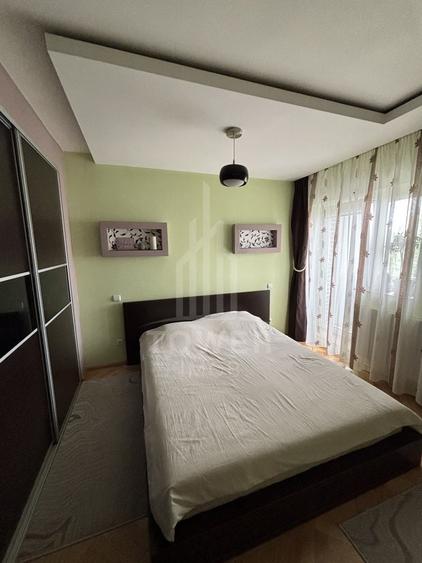 Apartament cu 3 camere decomandat, mobilat în Cedonia