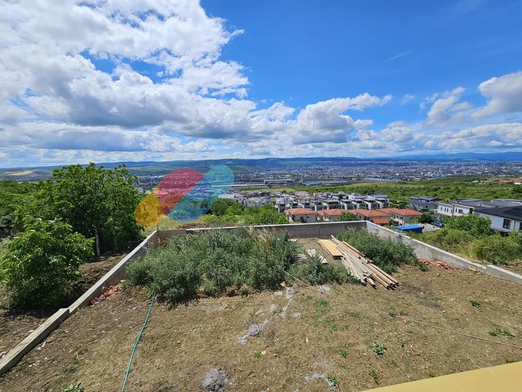 Duplex cu 4 camere cu Canalizare în Iris