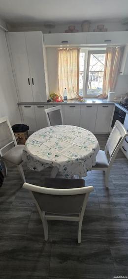 Apartament cu 2 camere în Rovinari