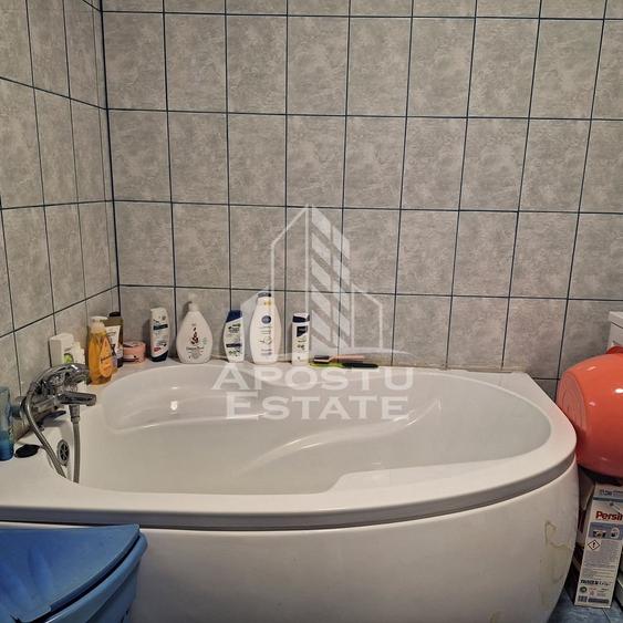 Casă individuală cu 2 camere cu Canalizare în Periferie