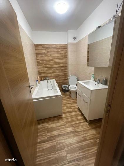 Apartament cu 2 camere decomandat, mobilat în Rovine