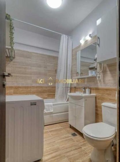 Apartament cu 2 camere decomandat, mobilat în Păcii