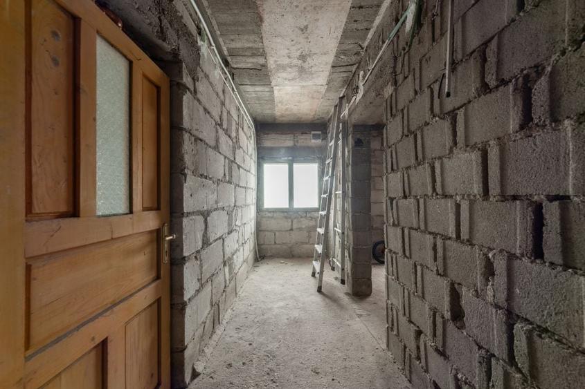 Apartament cu 3 camere decomandat în Nord
