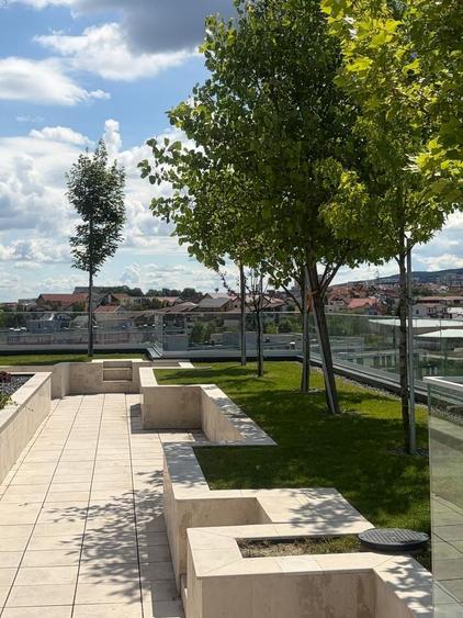 Apartament cu 2 camere decomandat în Zorilor