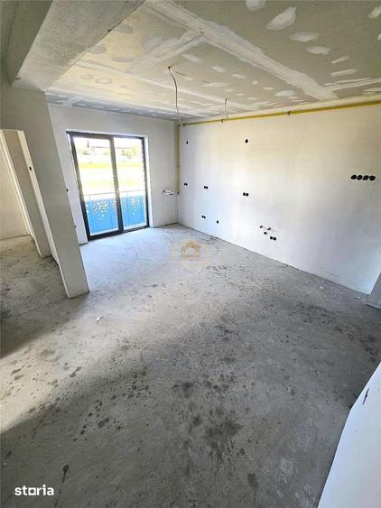 Apartament cu 3 camere în Micro 17