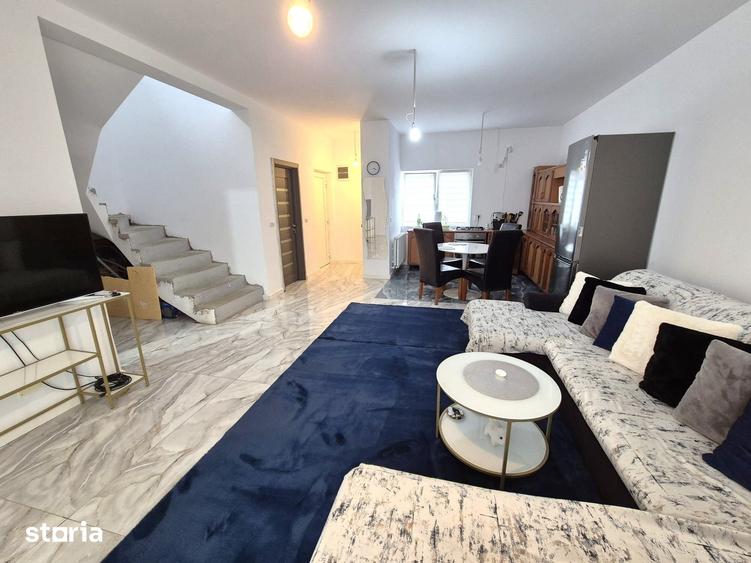 Casă cu 3 camere cu Teren 326 Mp în Est