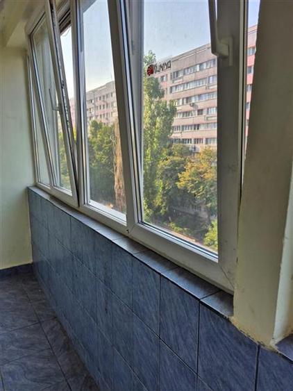 Apartament cu 2 camere semidecomandat în Titan