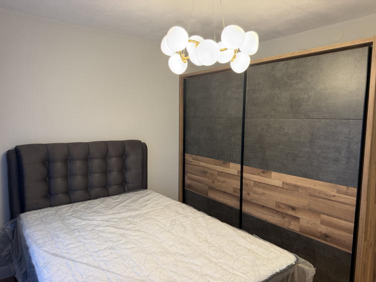Apartament cu 2 camere decomandat, mobilat în Calea Dumbrăvii