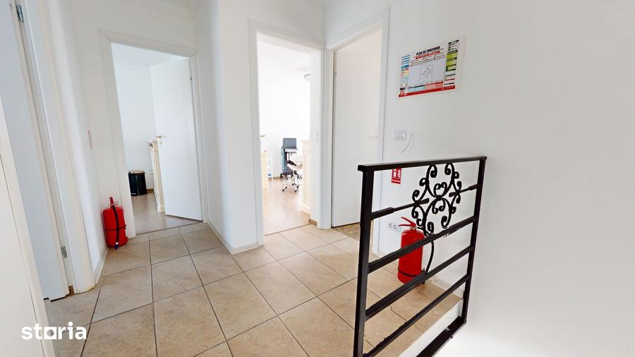 Casă cu 4 camere cu Teren 336 Mp în Central
