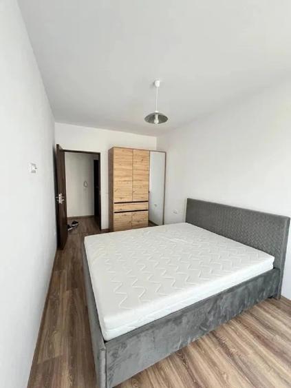 Apartament cu 2 camere - zona Pacurari - spate Alpha Bank - 2