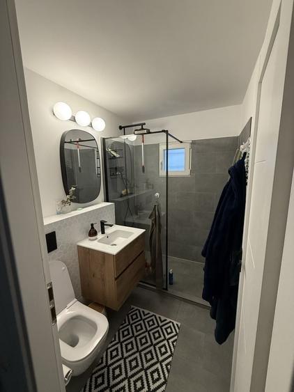 Apartament cu 3 camere decomandat în Mărăști